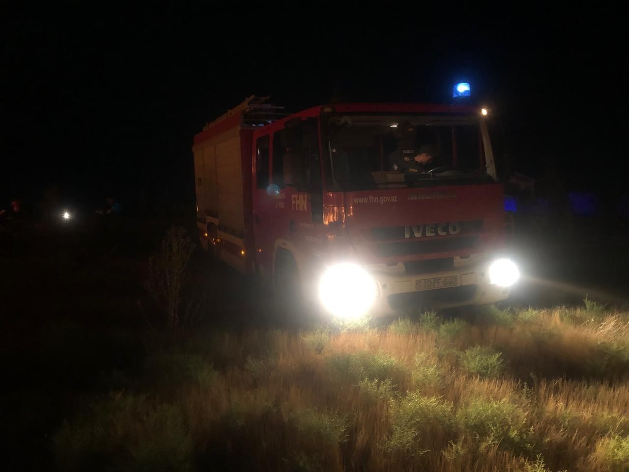 Masazırdakı yanğın söndürüldü - FOTOLAR  (YENİLƏNİB)